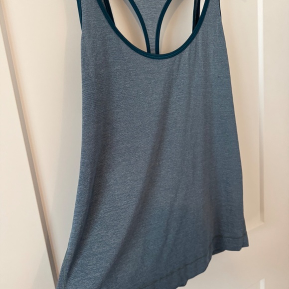 lululemon Tank Top-NO SIZE TAG - Picture 2 of 9